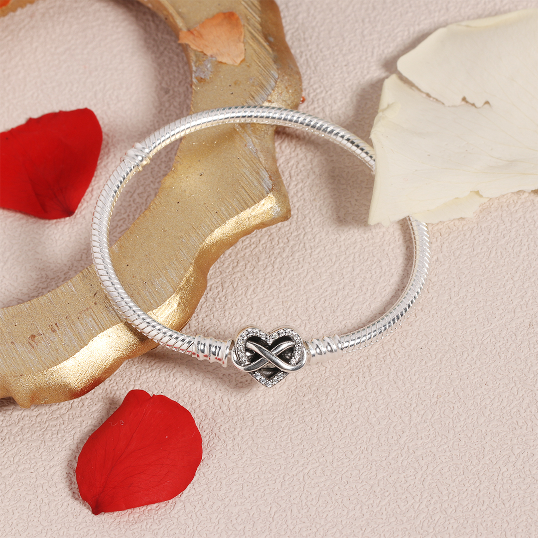 For Daughter - Mother And Daughter  Forever Linked Together Infinite Love Snake Bone Chain Bracelet