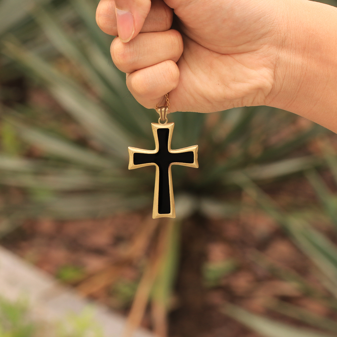 The Cross Necklace