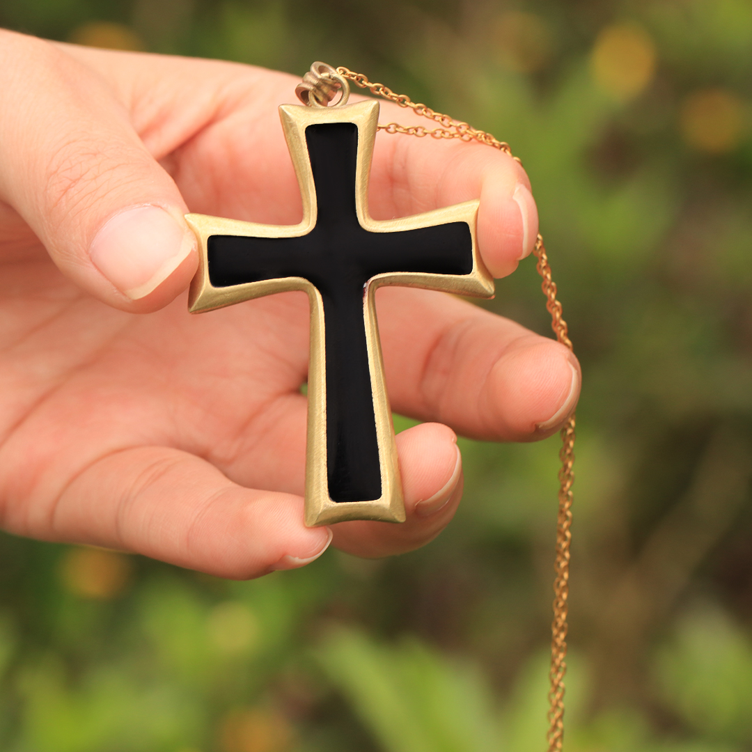 The Cross Necklace