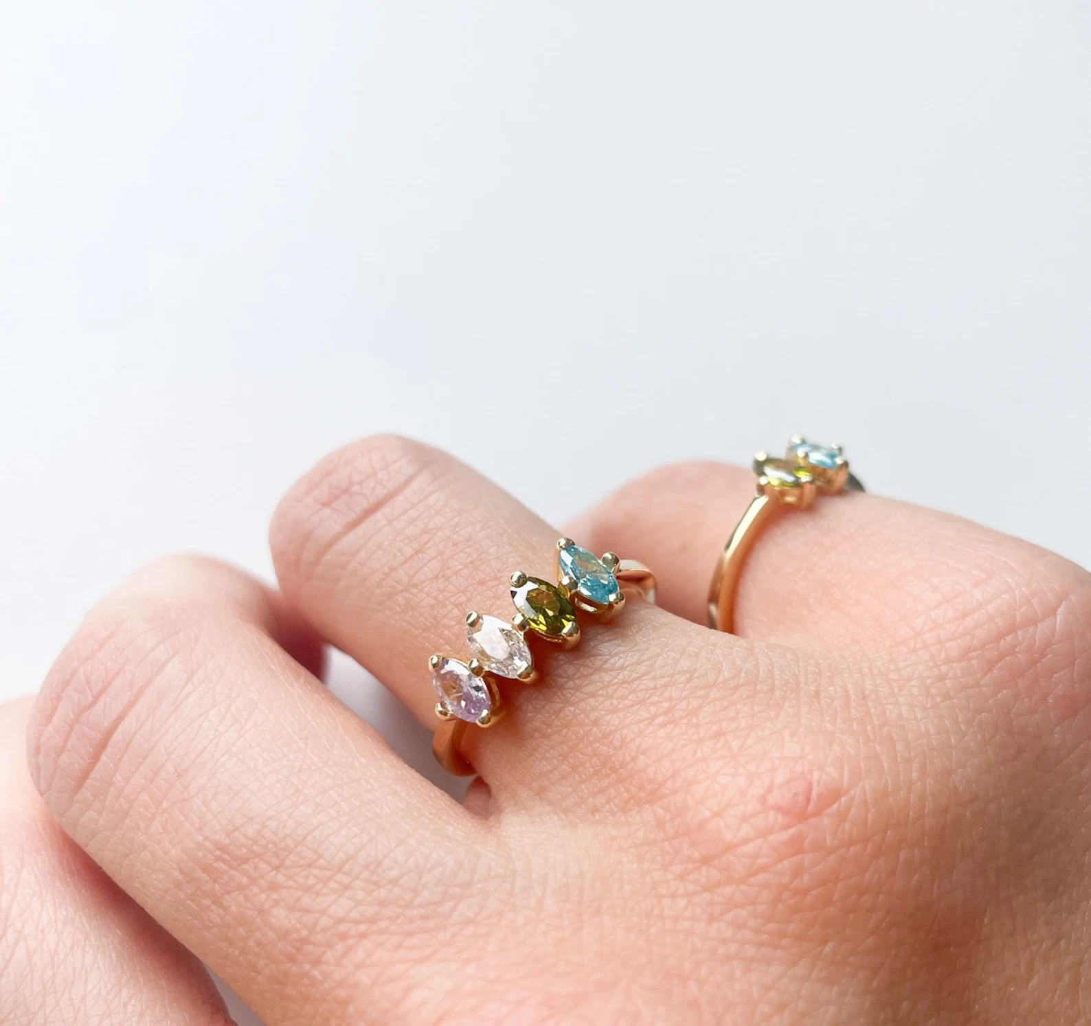 Personalized Family Birthstone Ring – A Meaningful Gift for Mom & Grandma