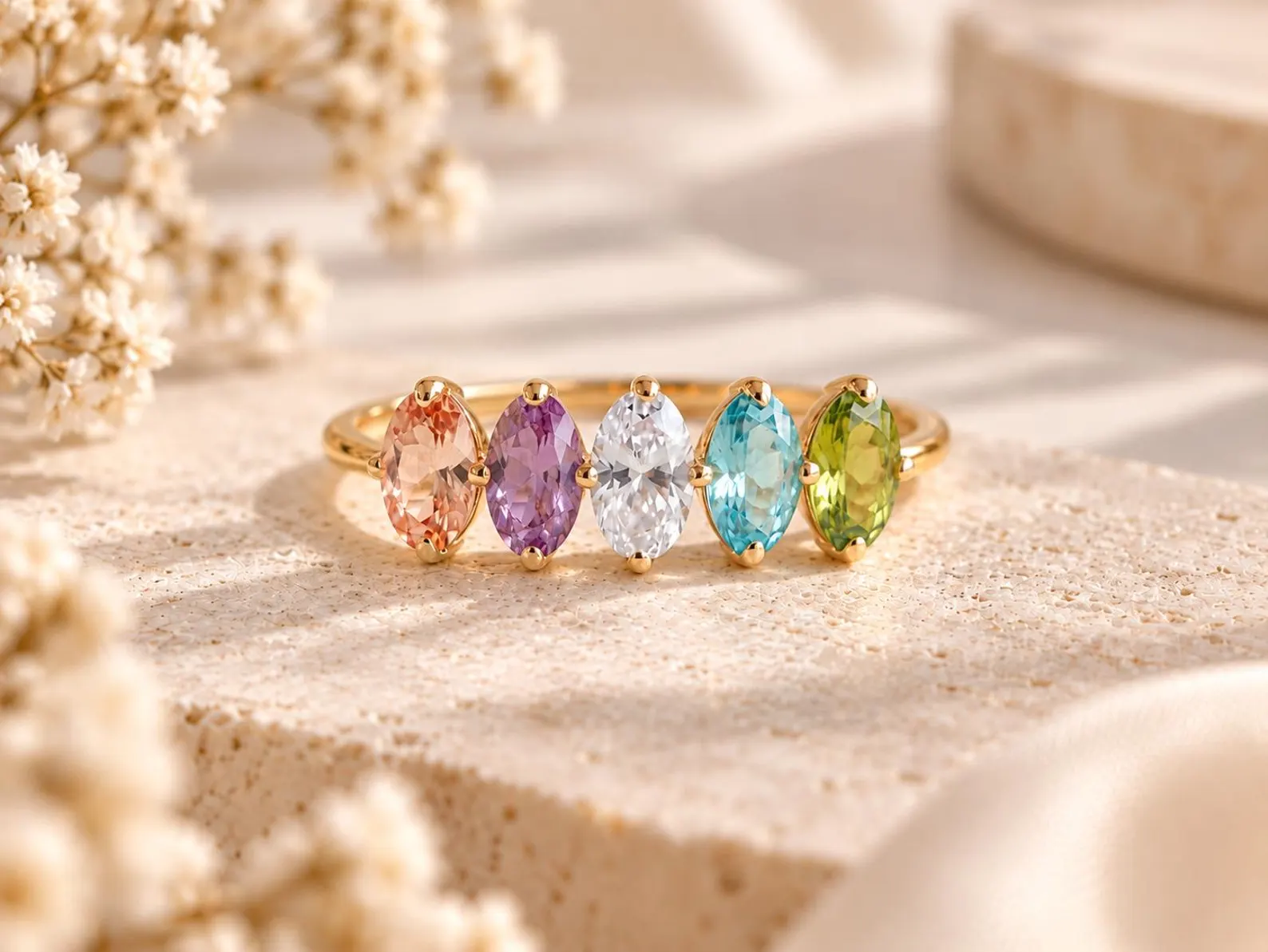 Personalized Family Birthstone Ring – A Meaningful Gift for Mom & Grandma