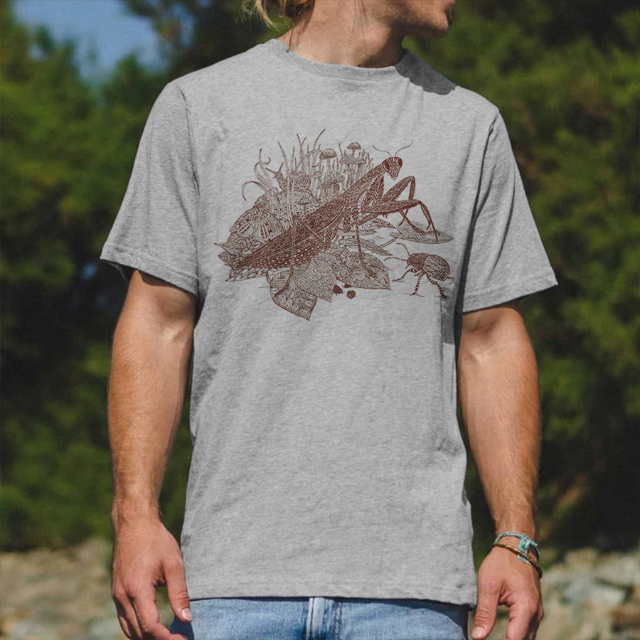 Praying Mantis Insect T-shirt