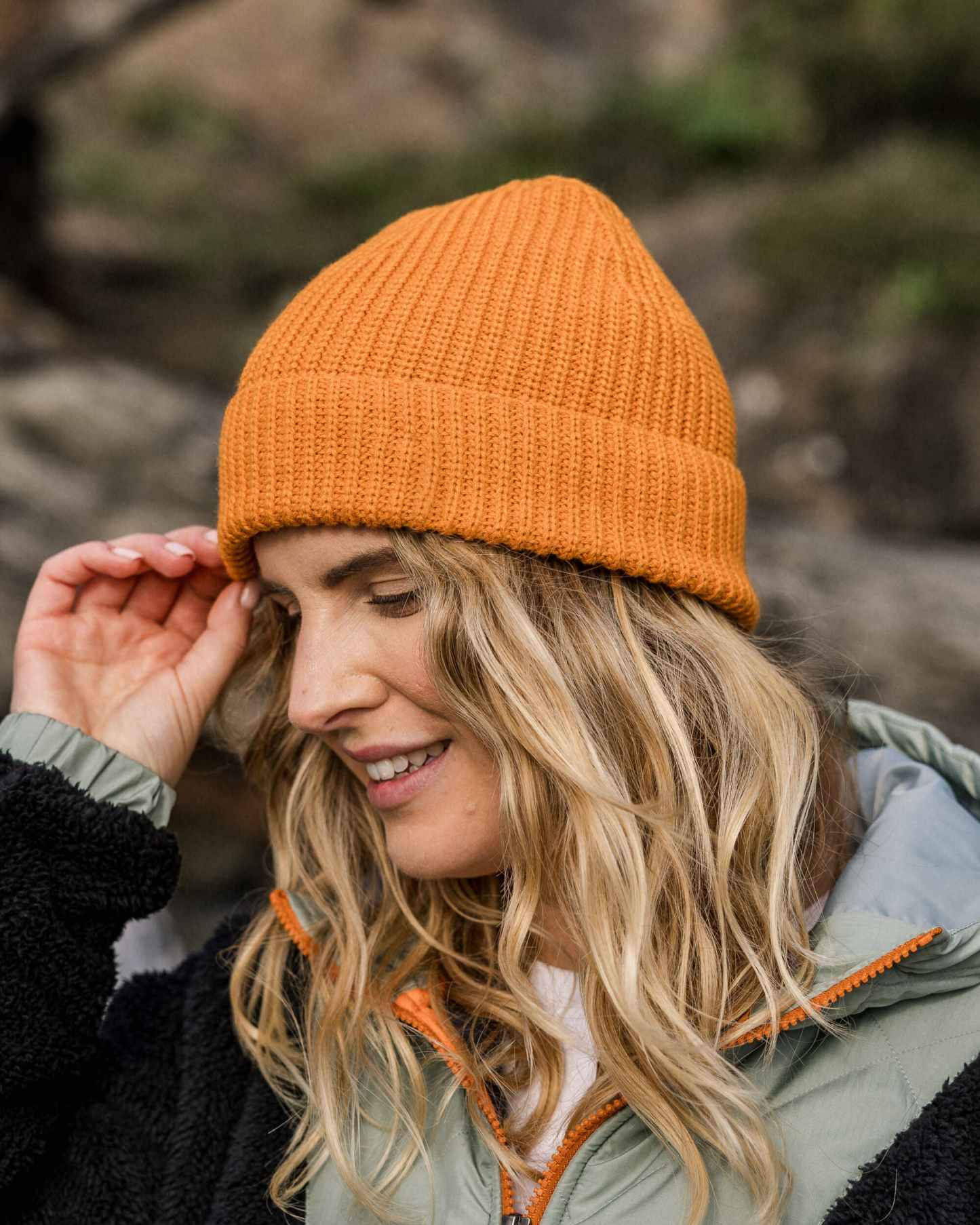 Fashionable Orange Outdoor Warm Knitted Hat