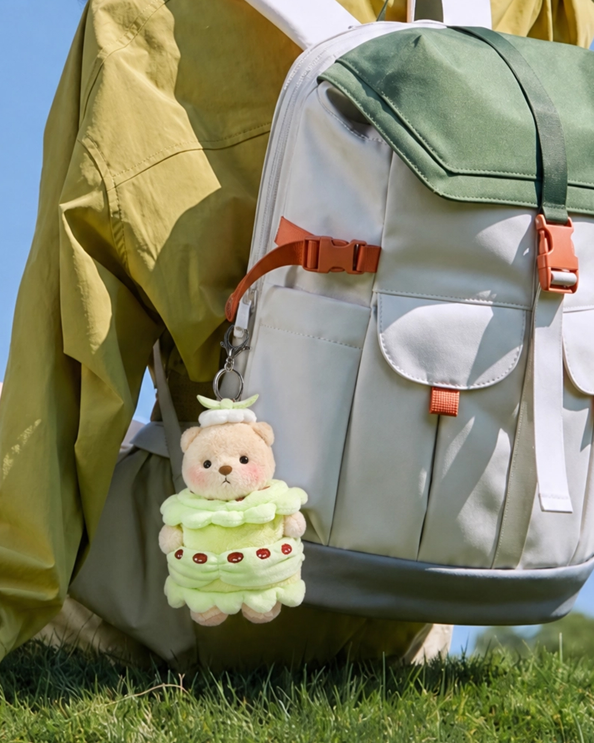 Getahug Matcha Cake Mini Bear Keychain | 5.9 Inches Plush Bag Charm St