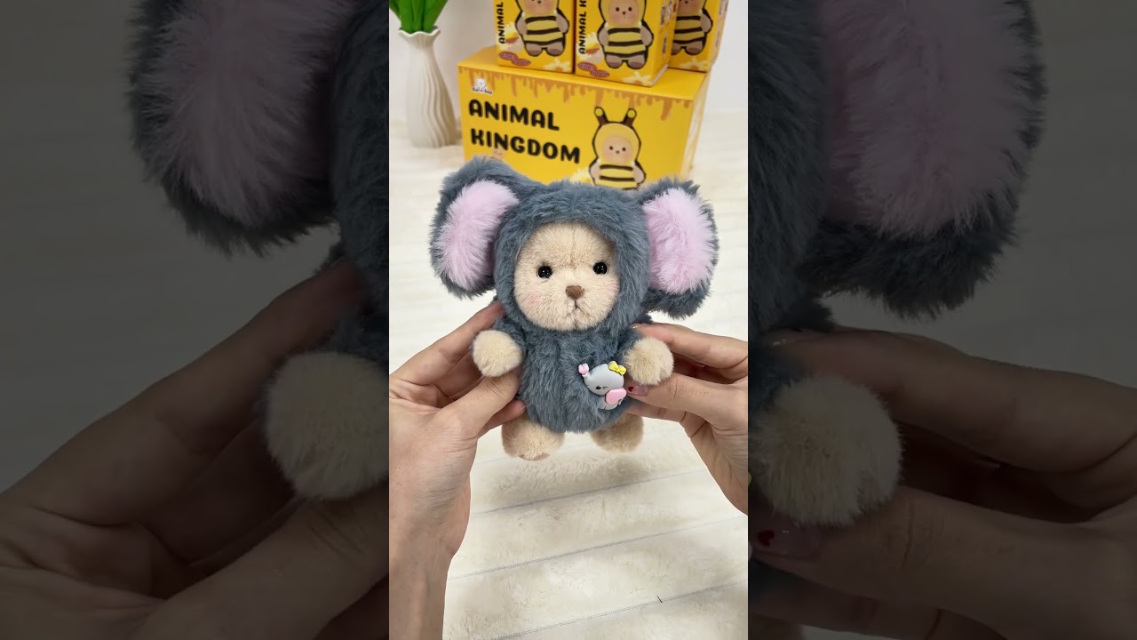 Getahug Animal Kingdom Series Mini Bear Blindbox | 5.9 Inches Plush Pendant Keychain Bag Charm