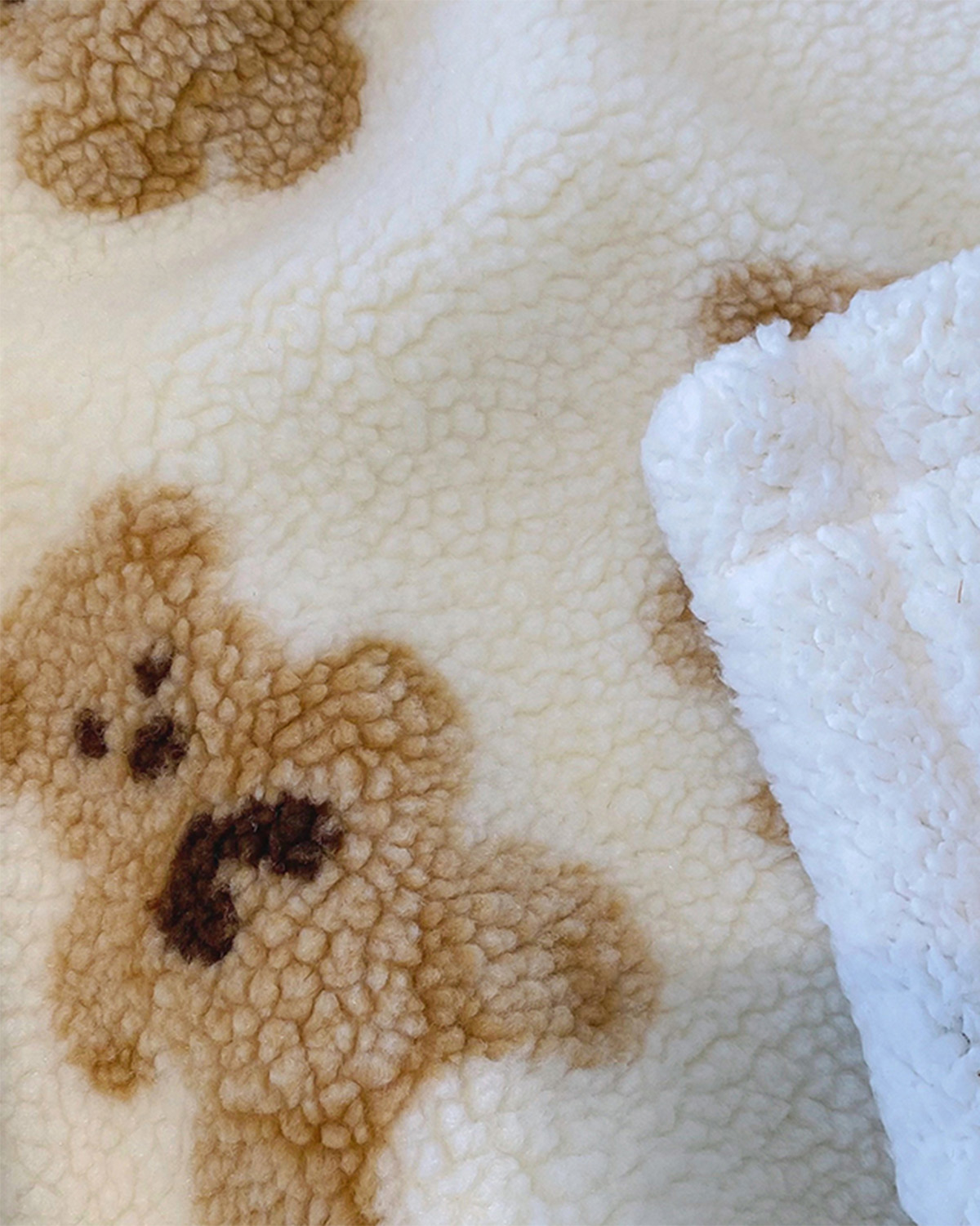 Getahug Cute Bear Lambswool Warm Plush Blanket