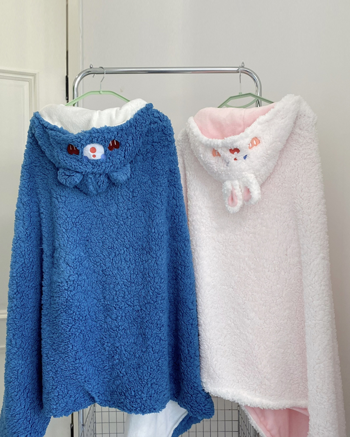 Getahug Cute Hooded Thick Warm Plush Sleepwear 