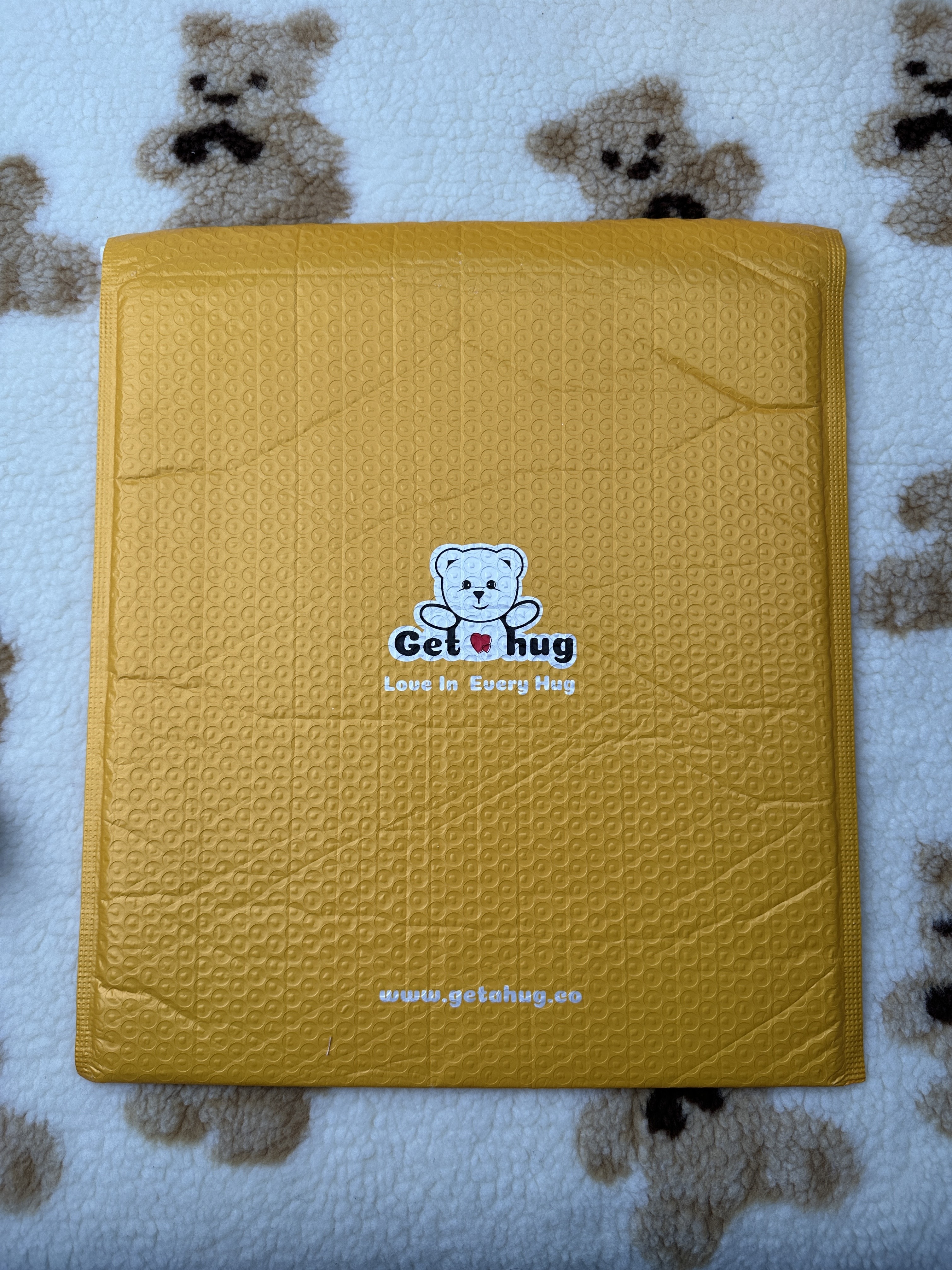 Yellow bubble bag (with logo)