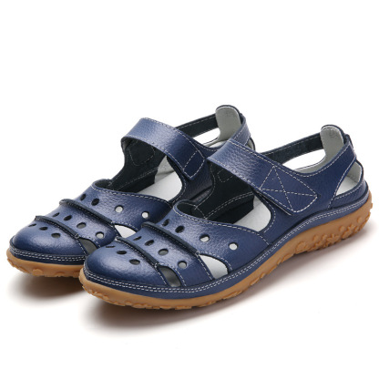 Women's Hollow Hook Flat Sandals 2: Comfort & Style in Every Step