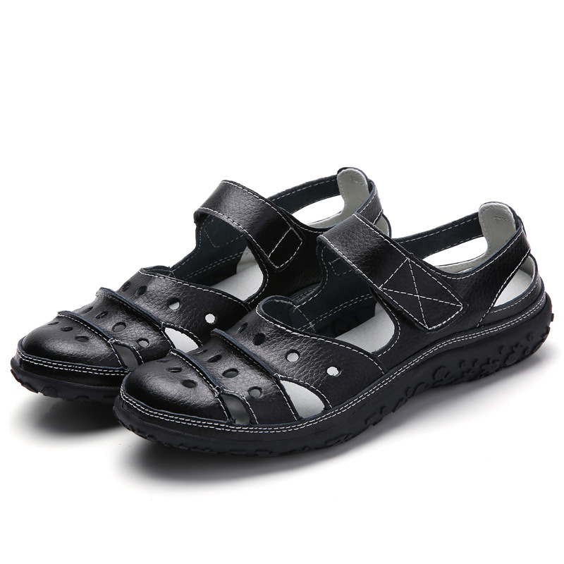 Women's Hollow Hook Flat Sandals 2: Comfort & Style in Every Step