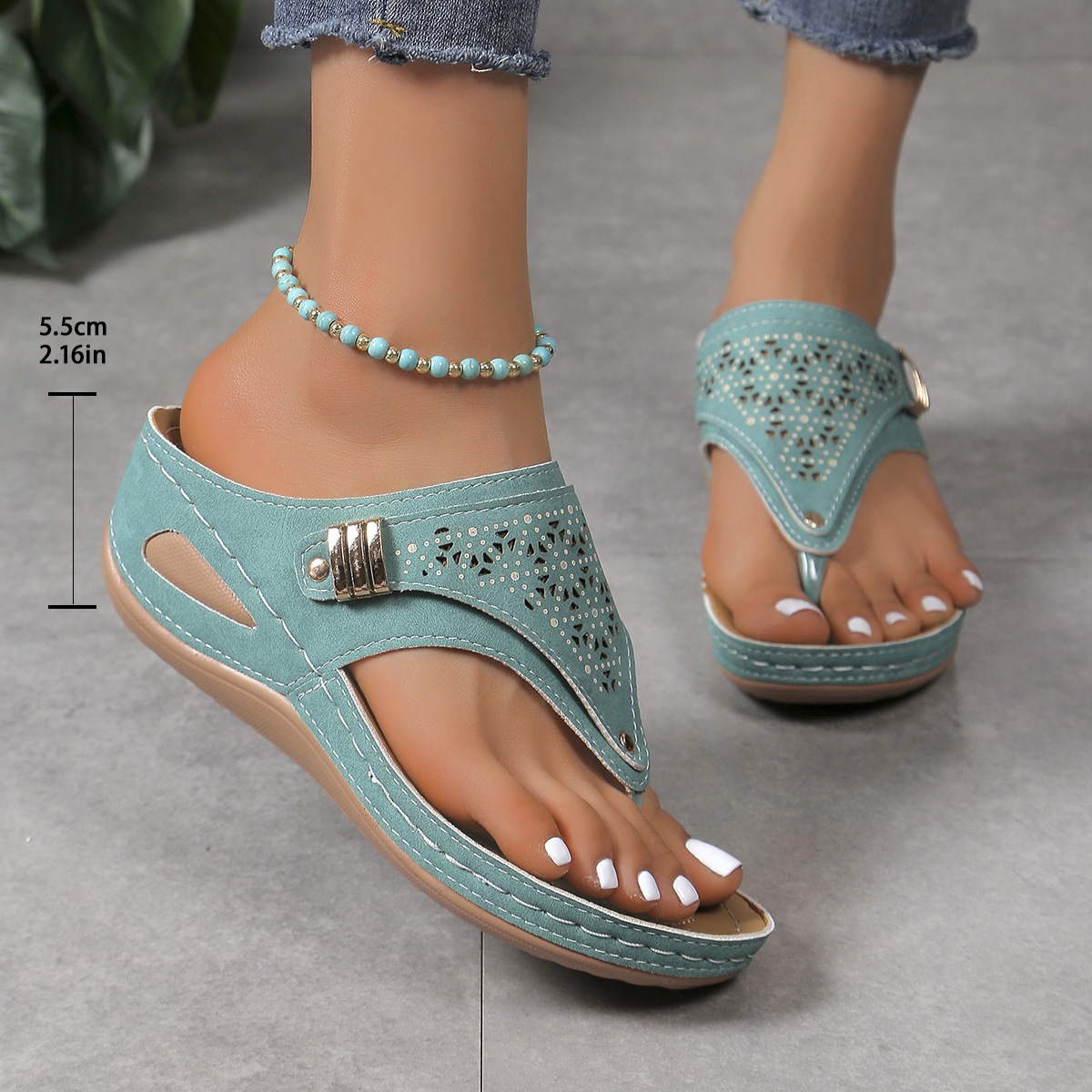 Hollow Out Wedge Flip Flops