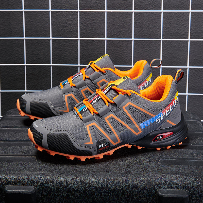 Solid Mountain Shoes