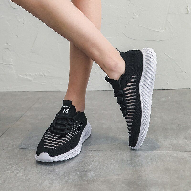 Women Breathable Mesh Orthopedic Walking Shoes