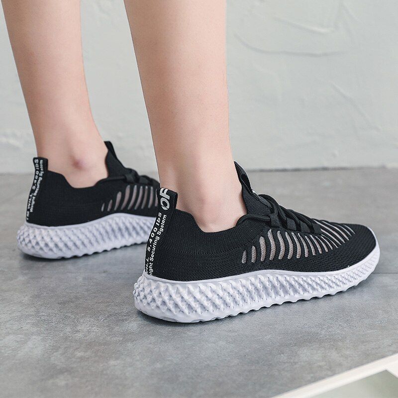 Women Breathable Mesh Orthopedic Walking Shoes