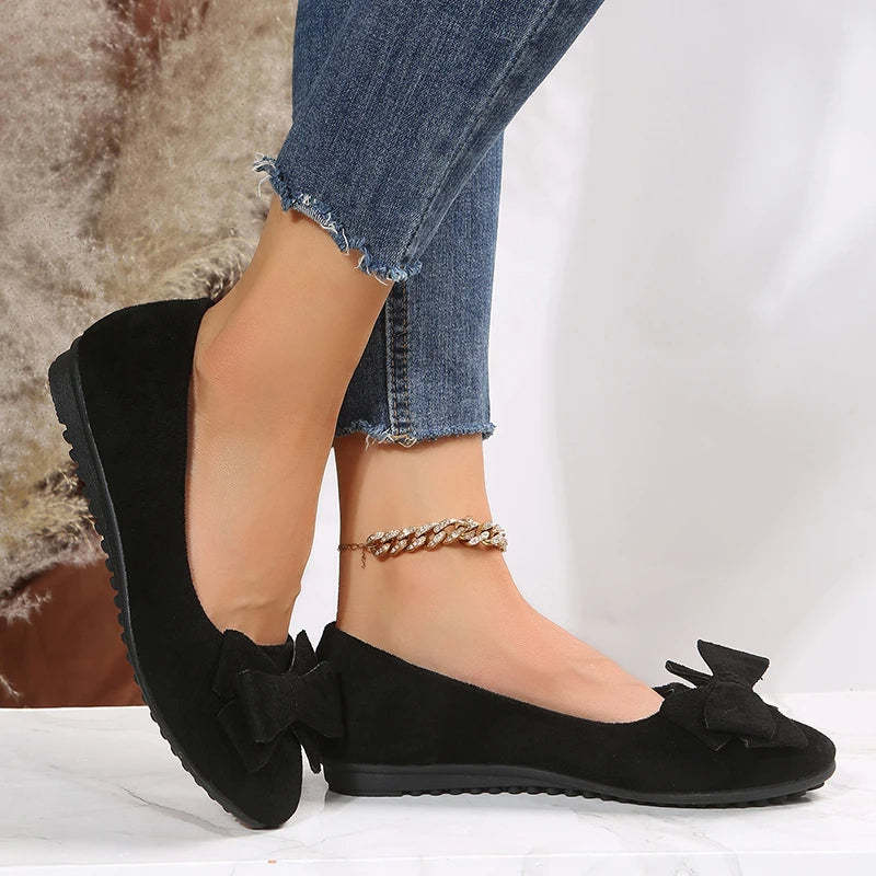 Orthopaedic low shoes