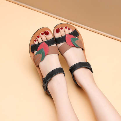 Women's Sandals Summer Flat Soft Bottom Non-Slip Red Comfortable Soft Leather Shoes