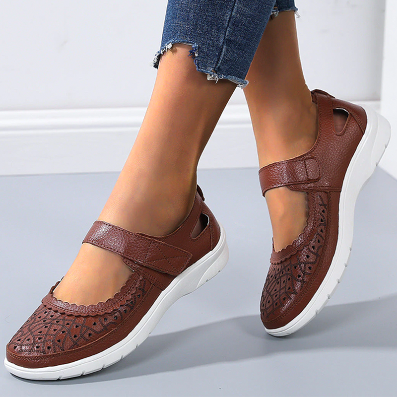 Cutout Comfort Soft Sole Casual Shoes