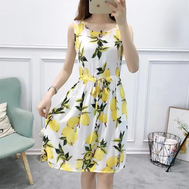 Chic Floral Dress Elegance