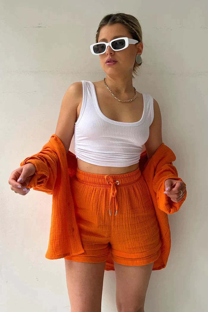 Two-piece set with long sleeves and shorts