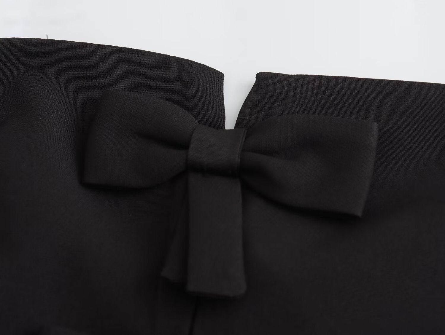 Elegant Strap w Detail Jumpsuit