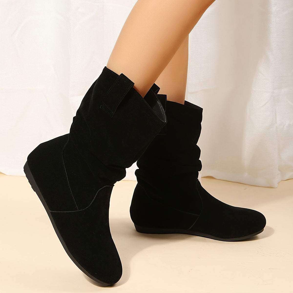 Softly lined warm ankle boots