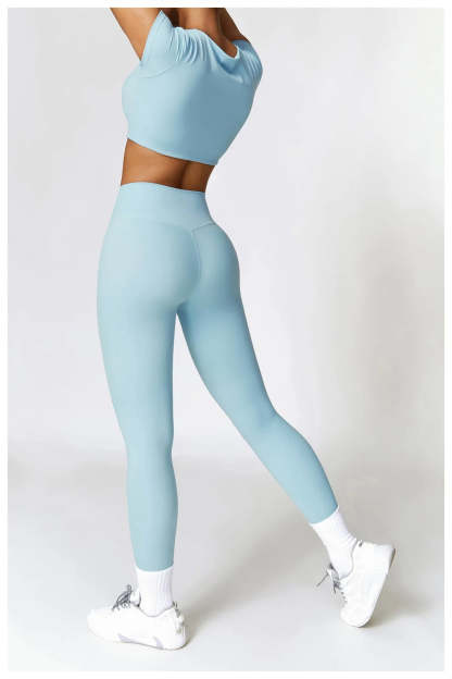Seam Yoga Set With Crop Top