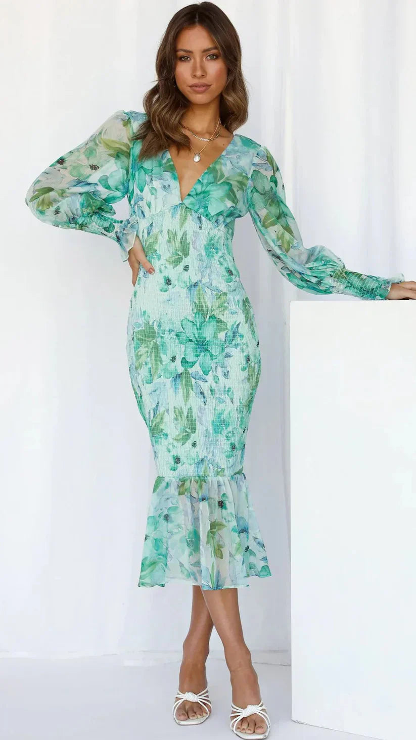 Chic Ruffled Floral Dress