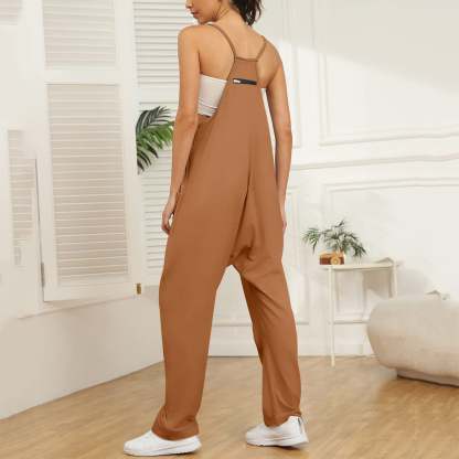 Jumpsuit with wide legs and pockets