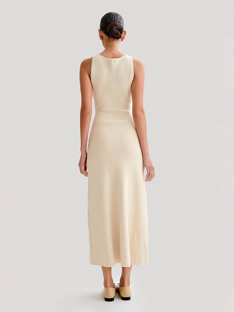 Buttoned Sleeveless Maxi Dress