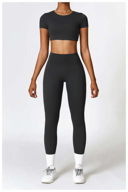 Seam Yoga Set With Crop Top