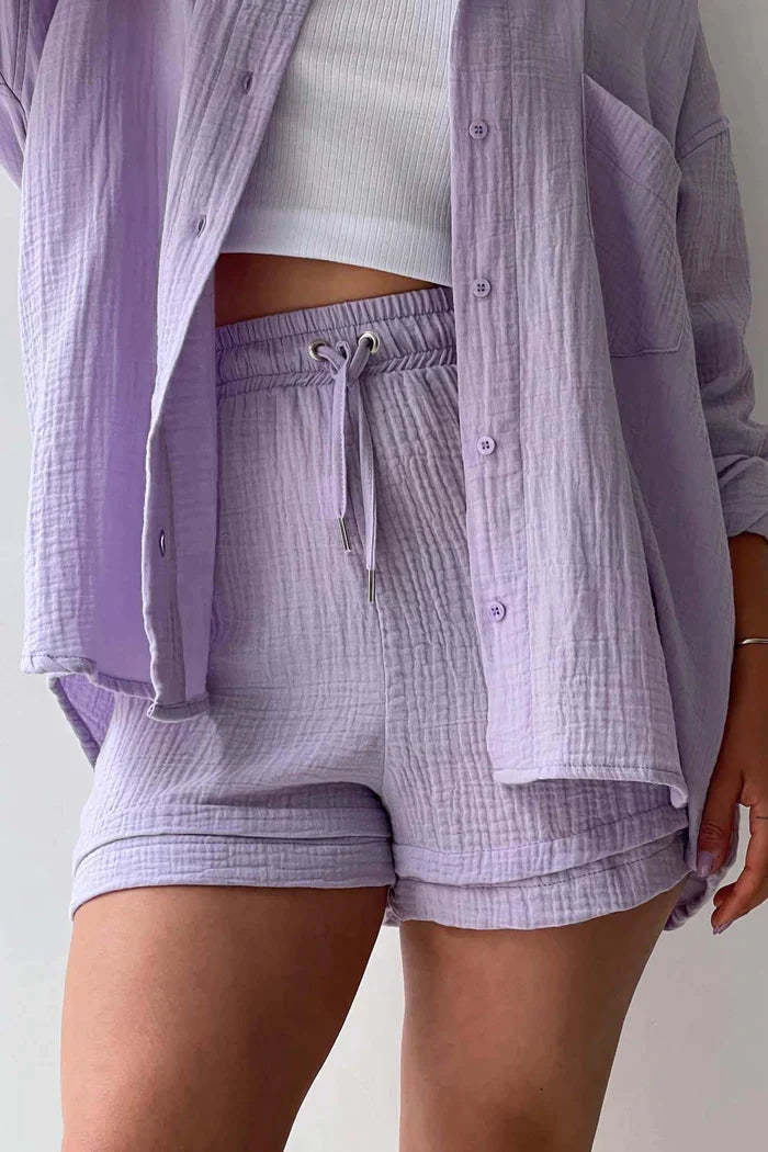 Two-piece set with long sleeves and shorts