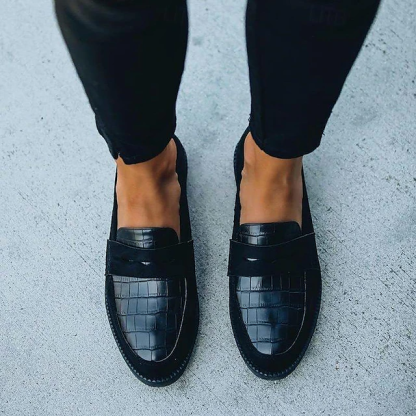 Women's Classic Block Heel Round Toe Vintage Leather Loafers
