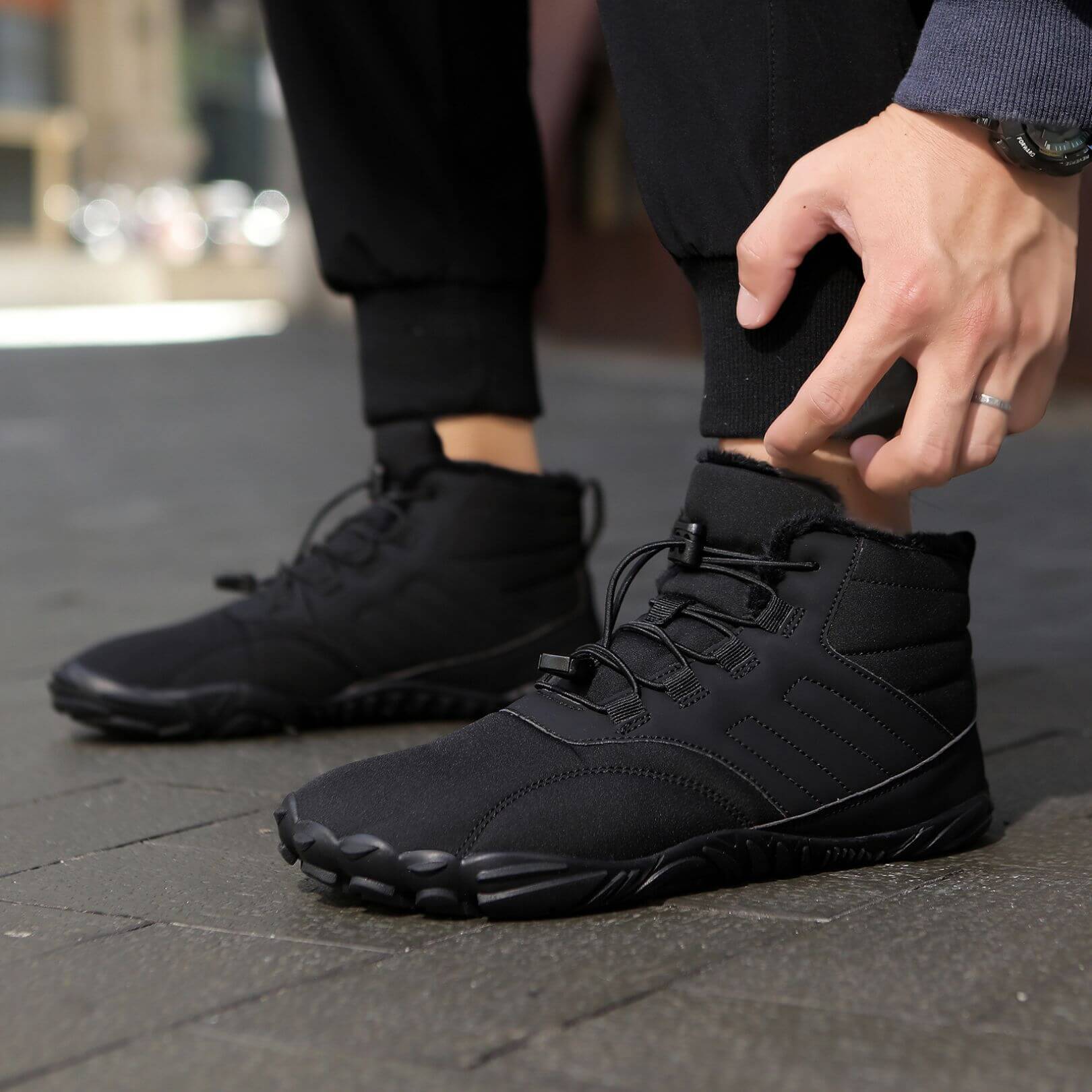 Healthy, Warm & Water-Resistant Barefoot Shoes