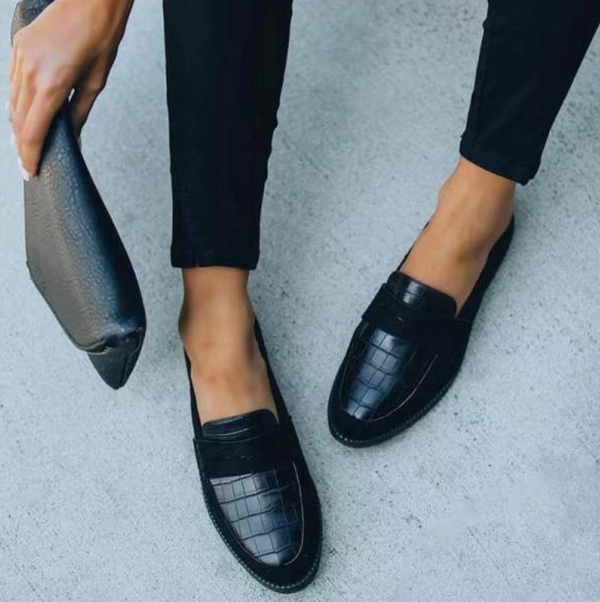 Comfortable and elegant women's shoe