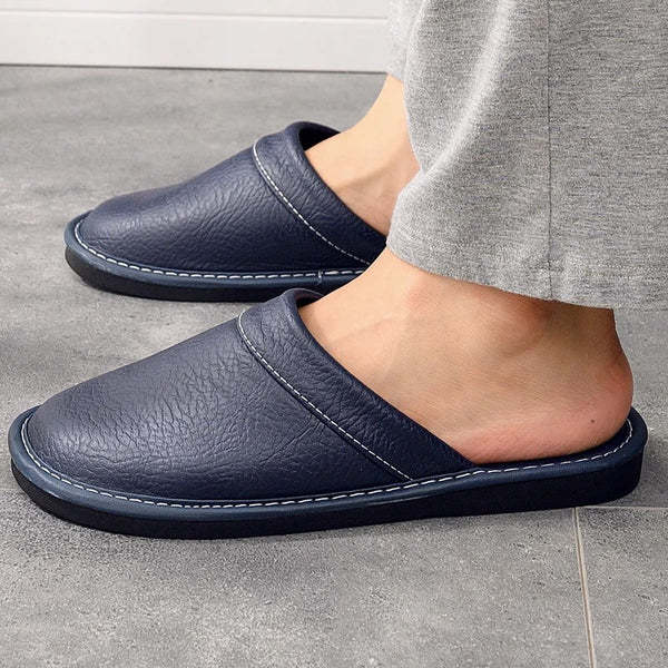 Robust and comfortable leather slippers