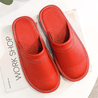 Robust and comfortable leather slippers