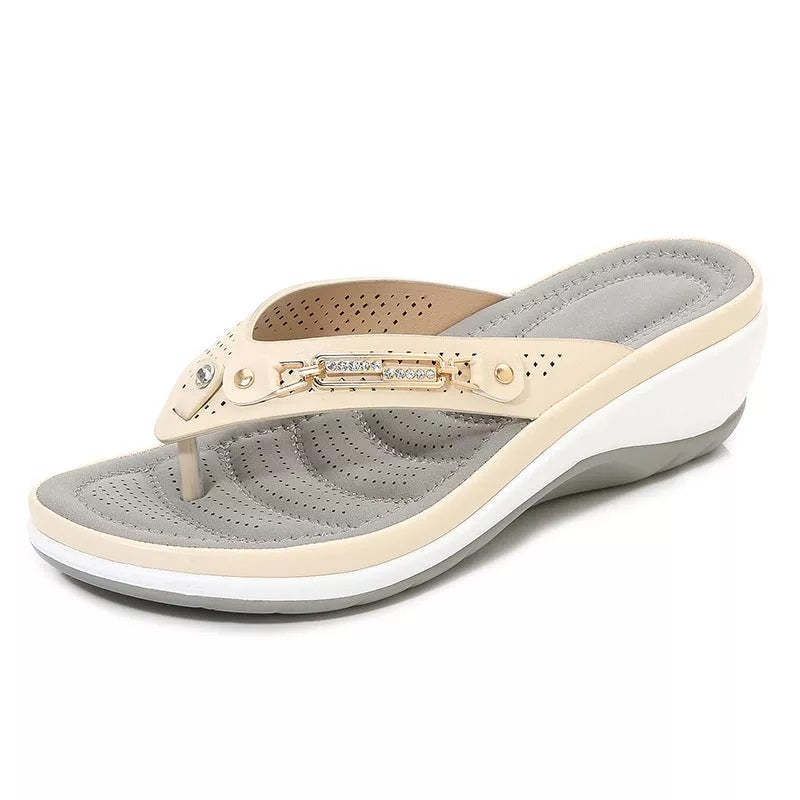 Women’s Arch Support Soft Cushion Leather Flip Flops Sandals