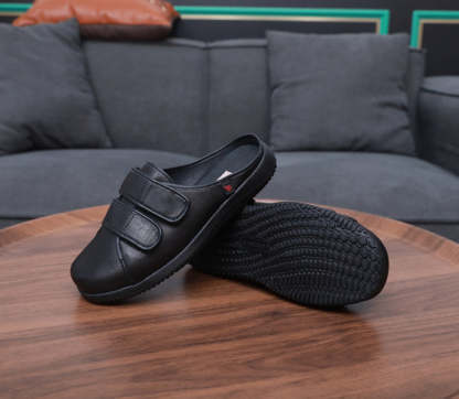 Nanccy Wide Diabetic Shoes For Swollen Feet 