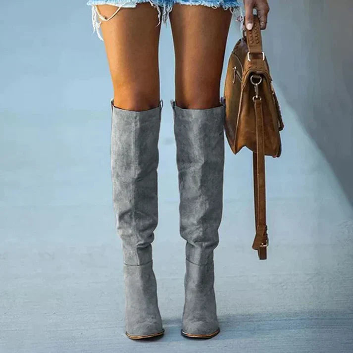 High block heel suede boots for a boho chic and comfortable look