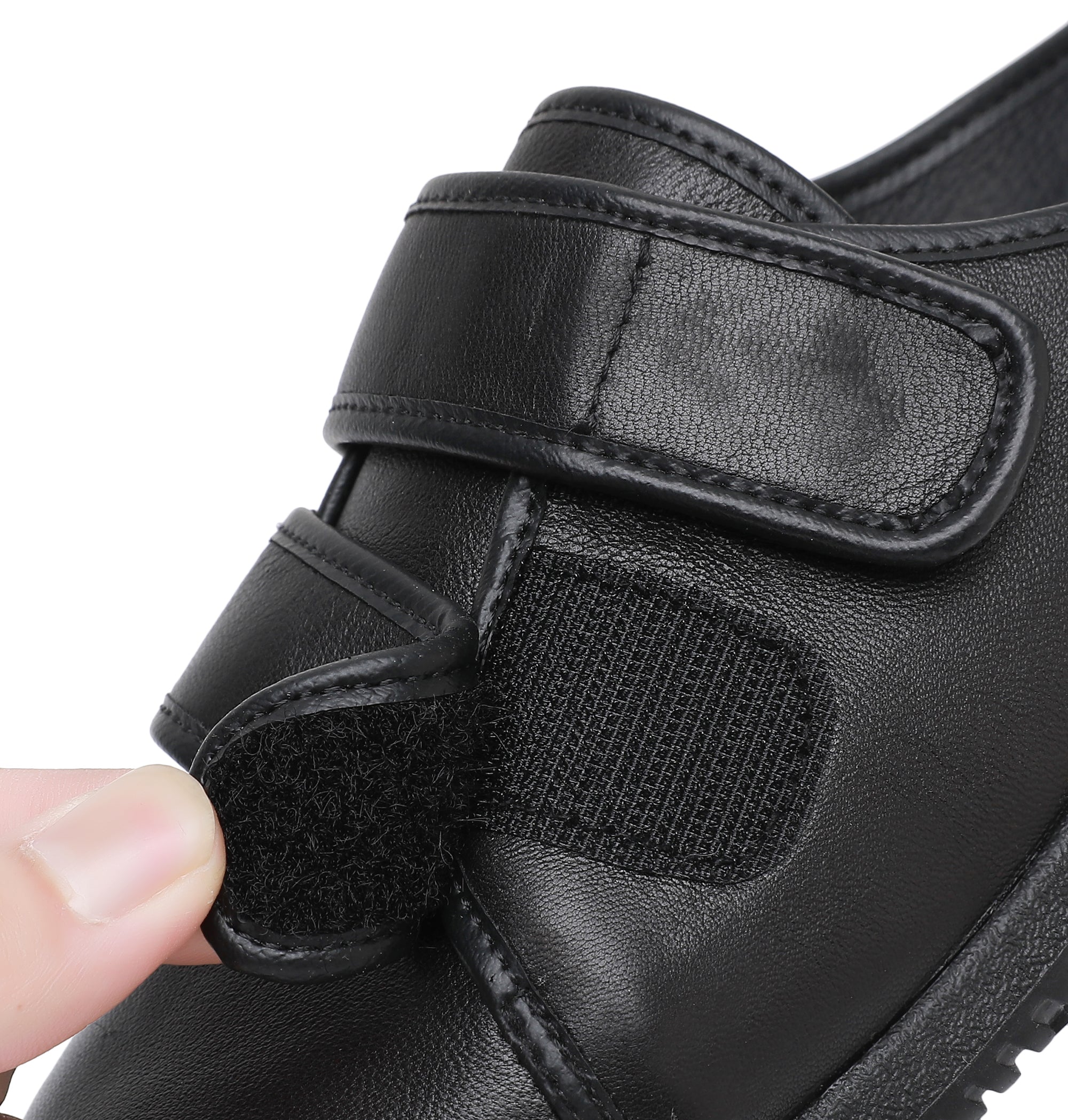 Nanccy Wide Diabetic Shoes For Swollen Feet 