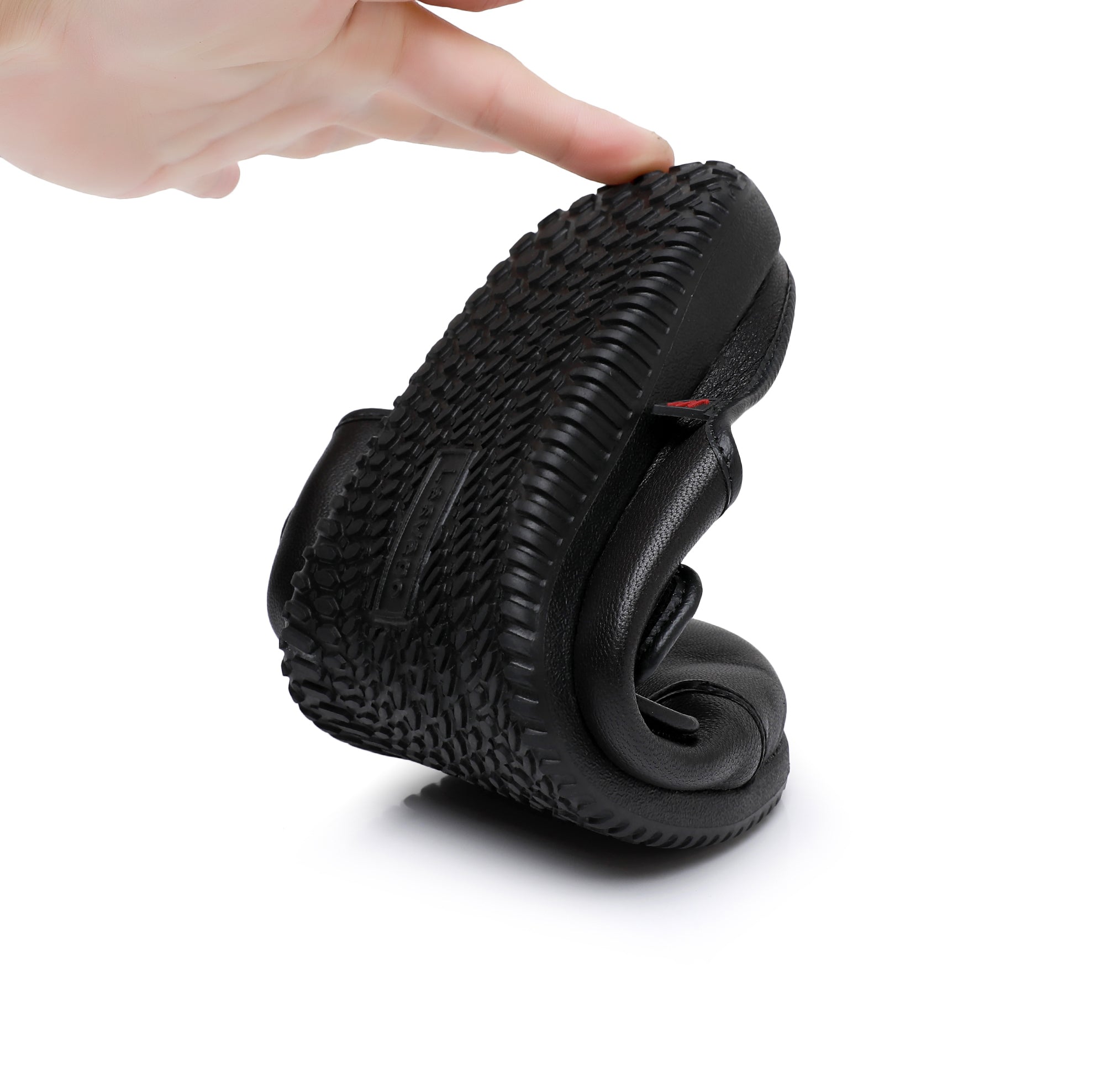 Nanccy Wide Diabetic Shoes For Swollen Feet 
