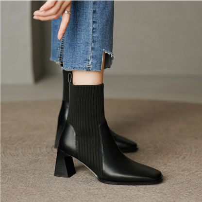 MOUSSE FIT Women Square Toe Ankle Boots