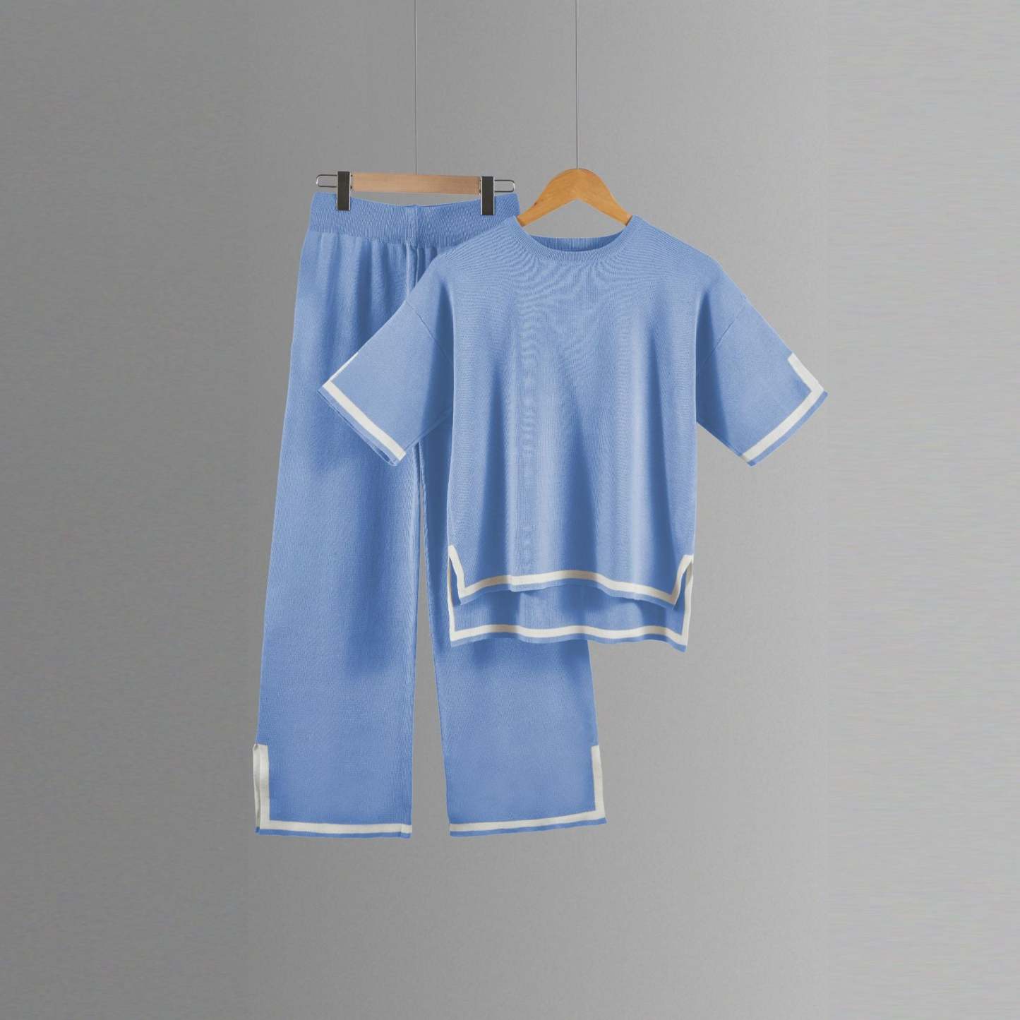 Women's Luxurious 2-Piece Set