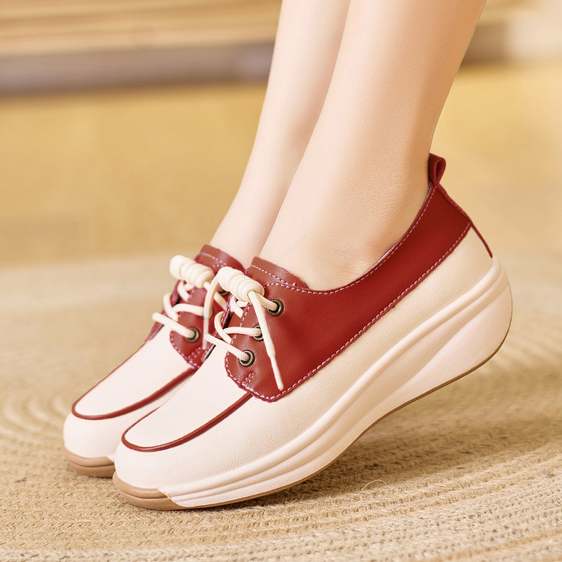 Lightweight Sneakers with Soft Sole