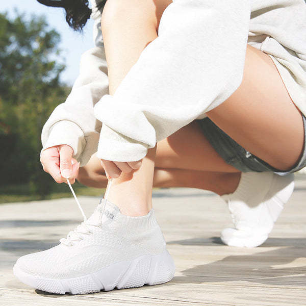 Casual Breathable Lightweight Sneakers: Enhance Your Style And Foot Comfort