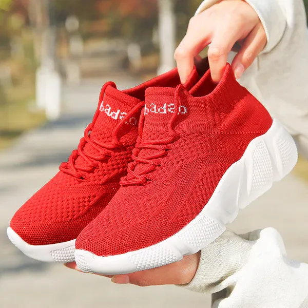 Casual Breathable Lightweight Sneakers: Enhance Your Style And Foot Comfort