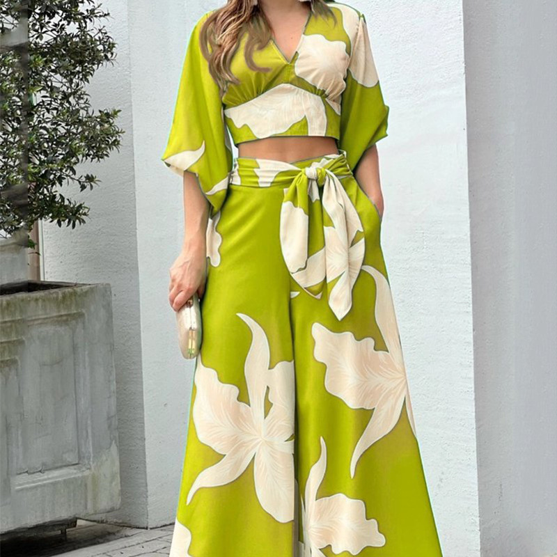 Two-piece Floral Set