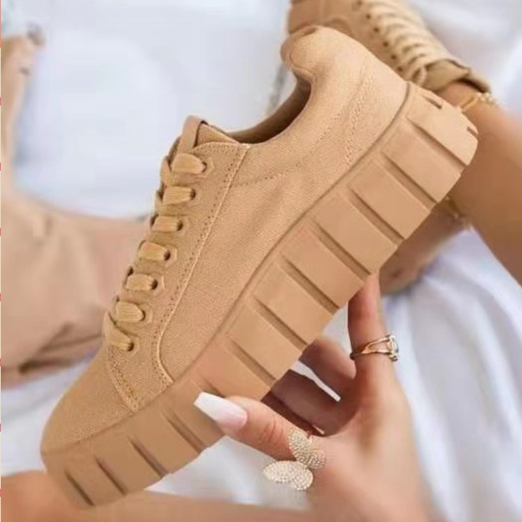 Camouflage Print Platform Lace-up Canvas Sneakers