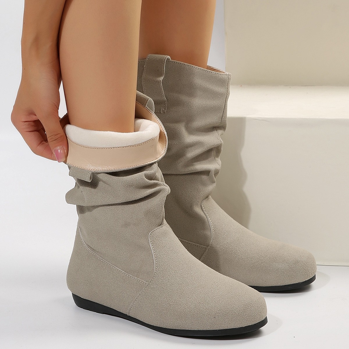 Softly lined warm ankle boots