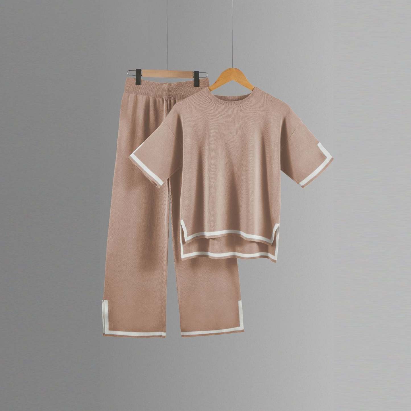 Women's Luxurious 2-Piece Set